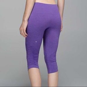 Lululemon Purple Cropped Leggings